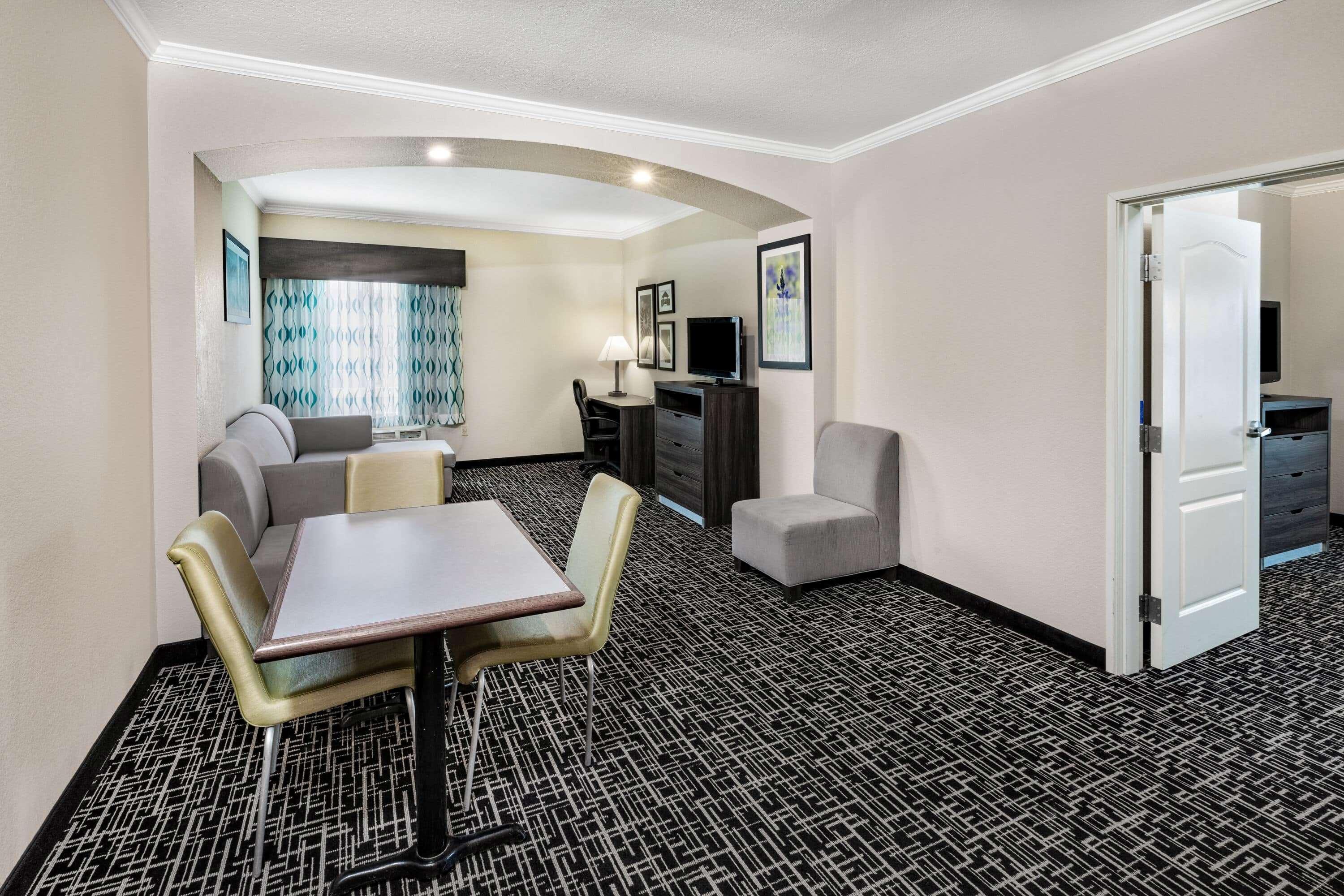 La Quinta By Wyndham Garland Harbor Point Hotel Exterior foto